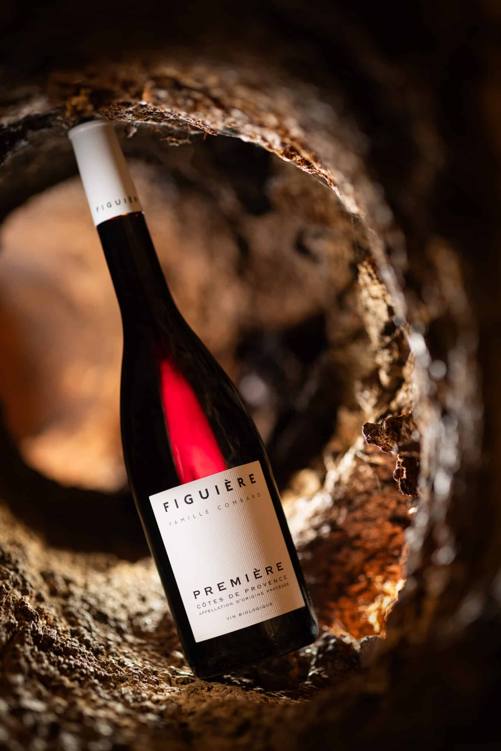 première rouge bouteille